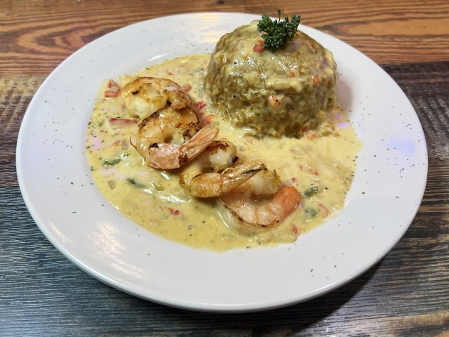 Mofongo con Camarones al Ajillo<br><font color="#00aaa0">$28.99</font>